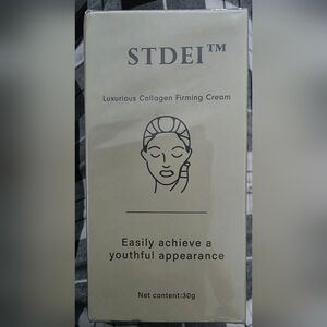 Luxurious Collagen Firming Cream - Cream